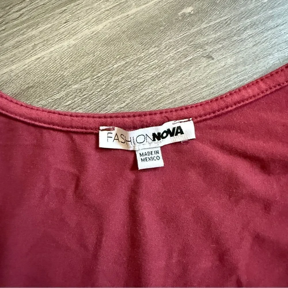 Fashion Nova Wrap Crop Top Wine Burgundy Medium Soft Stretch - Picture 4 of 10